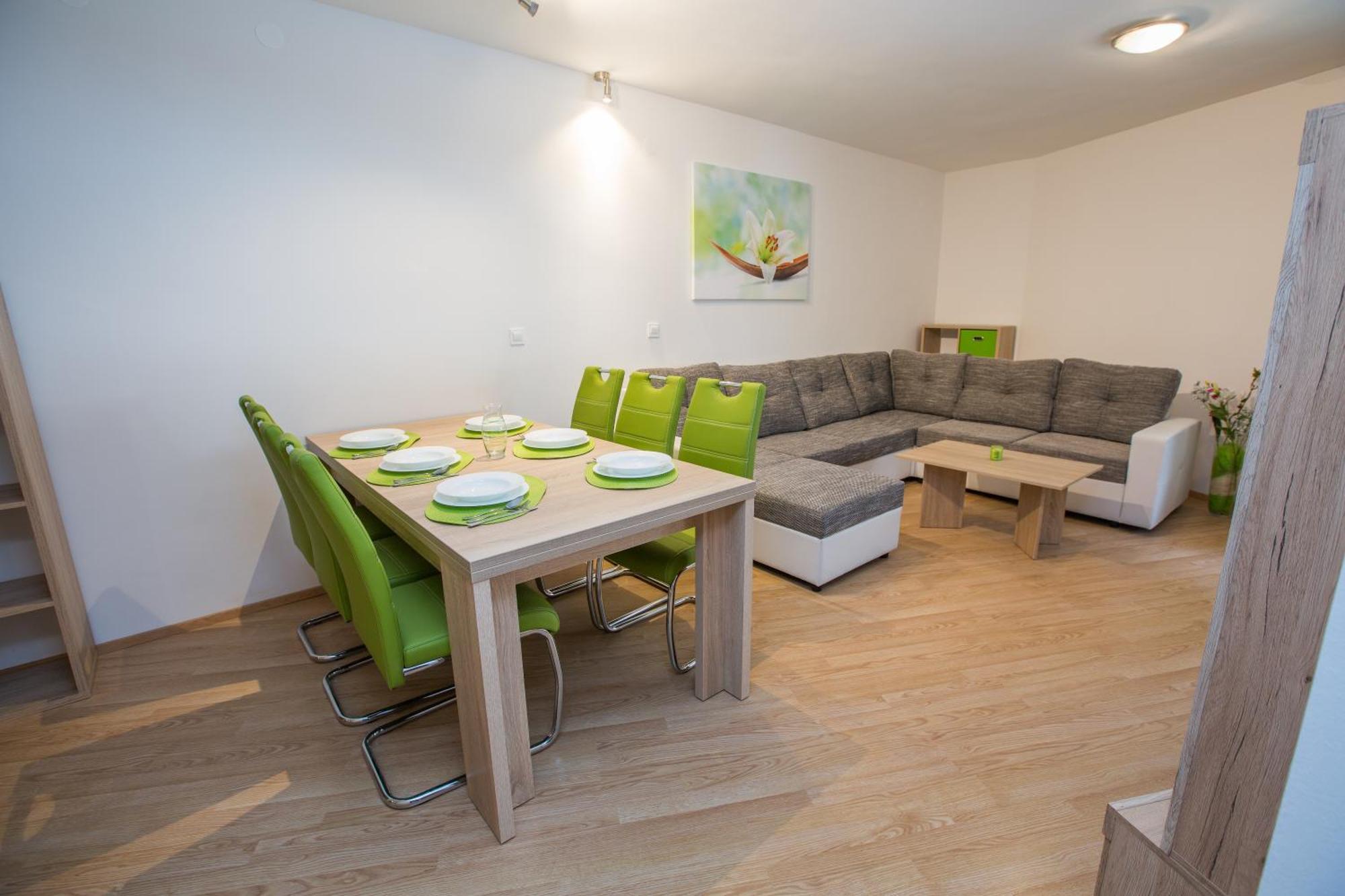 Podkoren Apartments Kranjska Gora Bagian luar foto