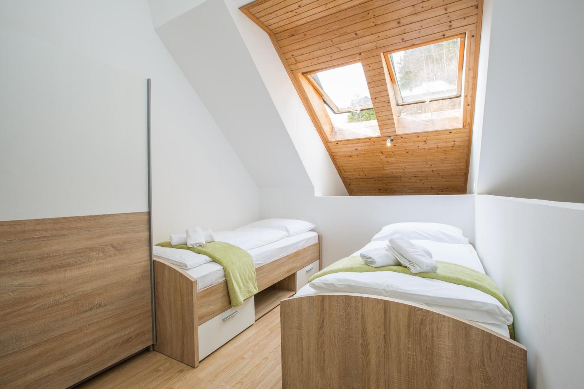 Podkoren Apartments Kranjska Gora Bagian luar foto