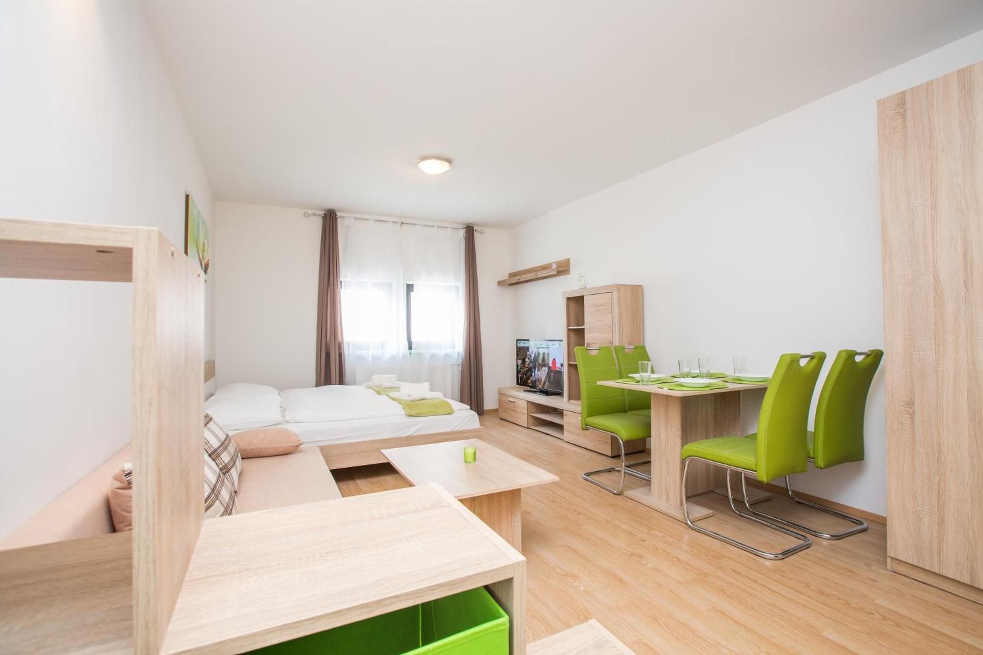 Podkoren Apartments Kranjska Gora Bagian luar foto