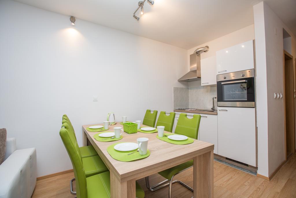 Podkoren Apartments Kranjska Gora Bagian luar foto